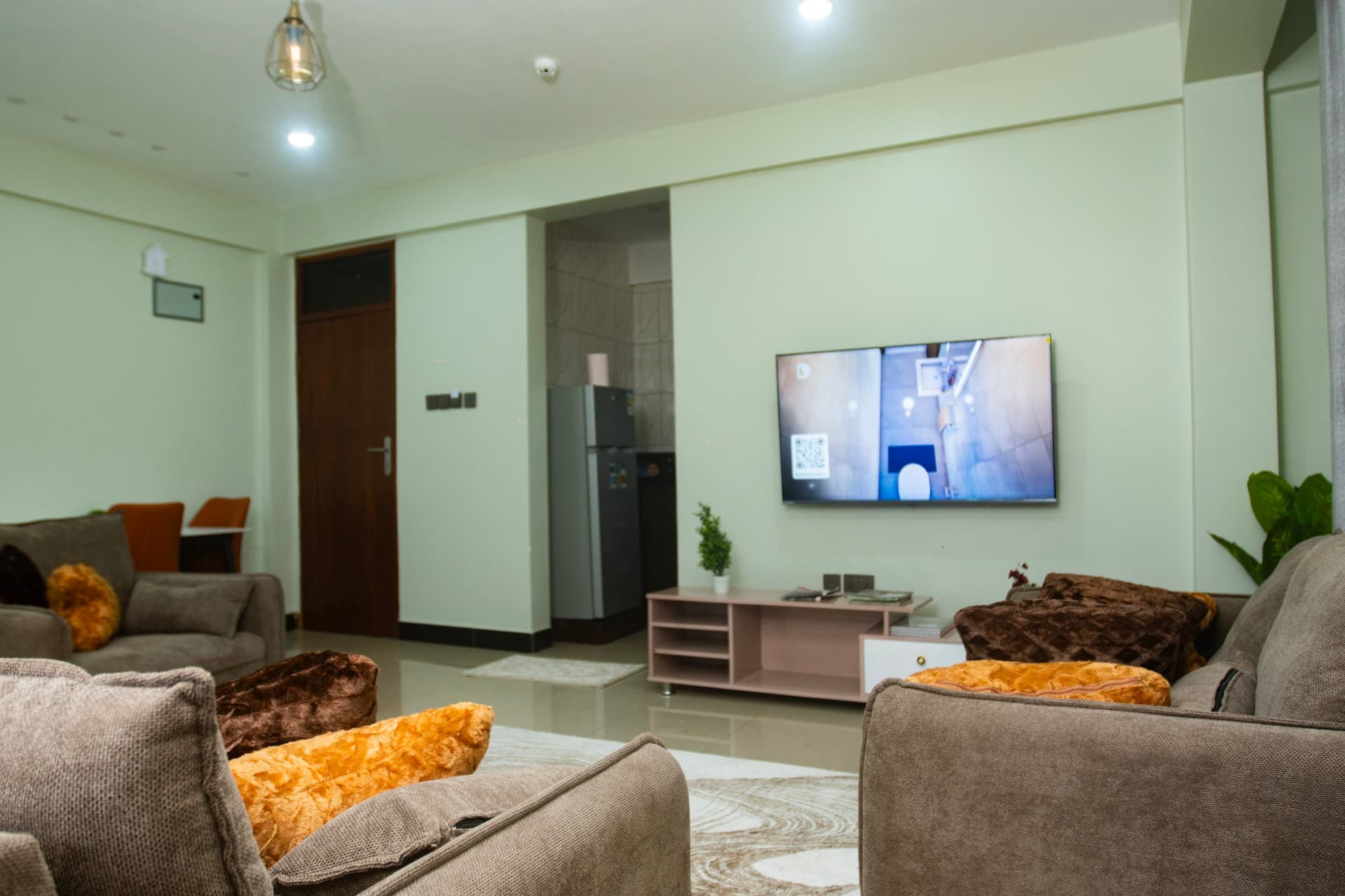 Ansdel - Deluxe Two Bedroom Apartment